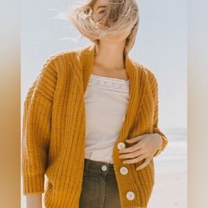 Babaa Cardigan no 19 in ochre, yellow gold, one size